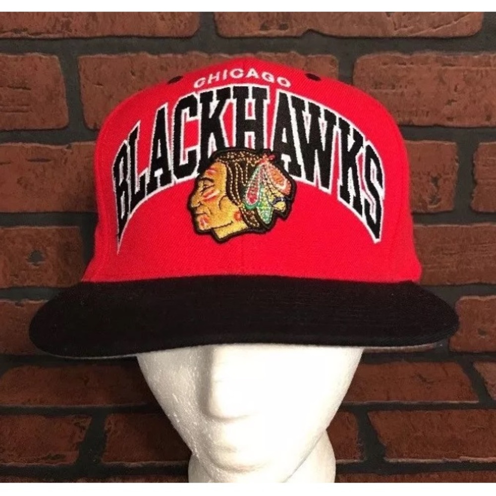 Chicago Blackhawks SnapBack Hat Men’s Adjustable